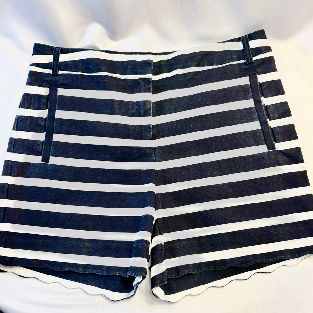Anne Klein High Waist Black and White Shorts